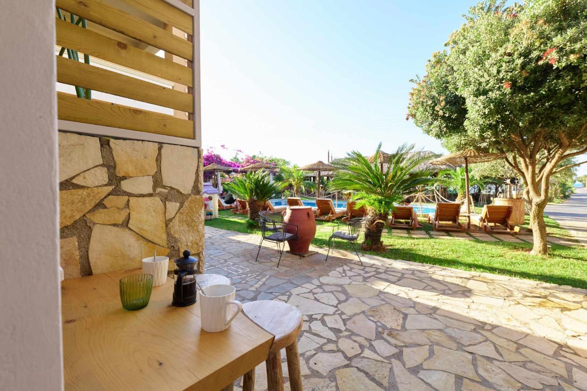 Villa Gereoudis Seaview Apartments-Pool & Bar Kolimvárion Exteriér fotografie